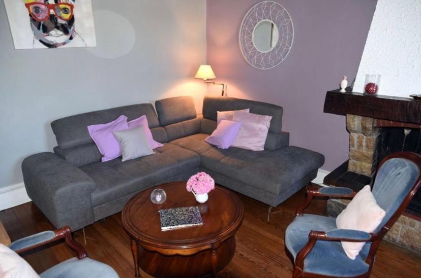 Gite Chez Madeleine Apartment Louhans Bagian luar foto